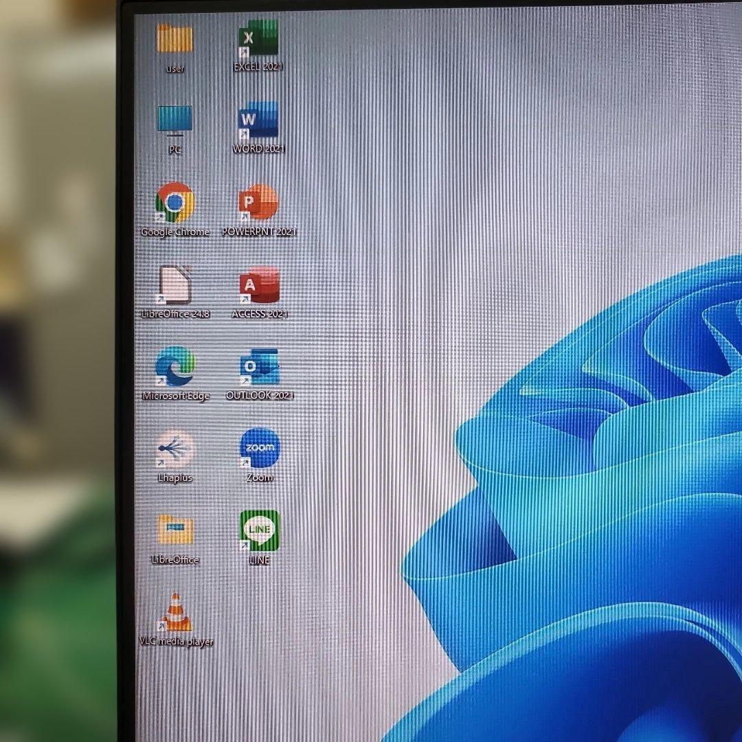 ESPRIMO D586/PX Windows11 SSD搭載 MsOffice - メルカリ