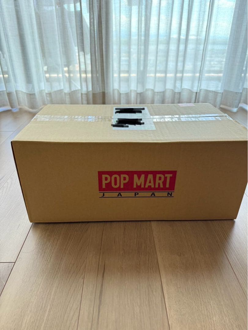 THE MONSTERS Big into Energy ラブブ シークレット