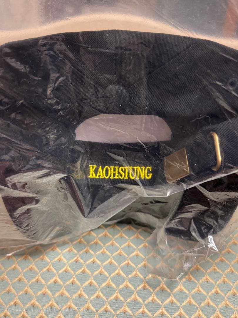 は*ん様 【新品未使用】ONE OK ROCK ワンオク 台湾限定 高雄限定 キ