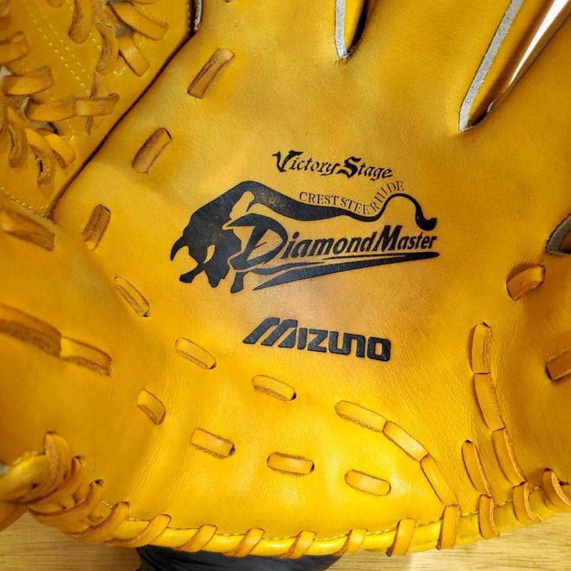 ミズノ 小笠原道大モデル 限定モデル Mizuno 内野用 軟式グローブ