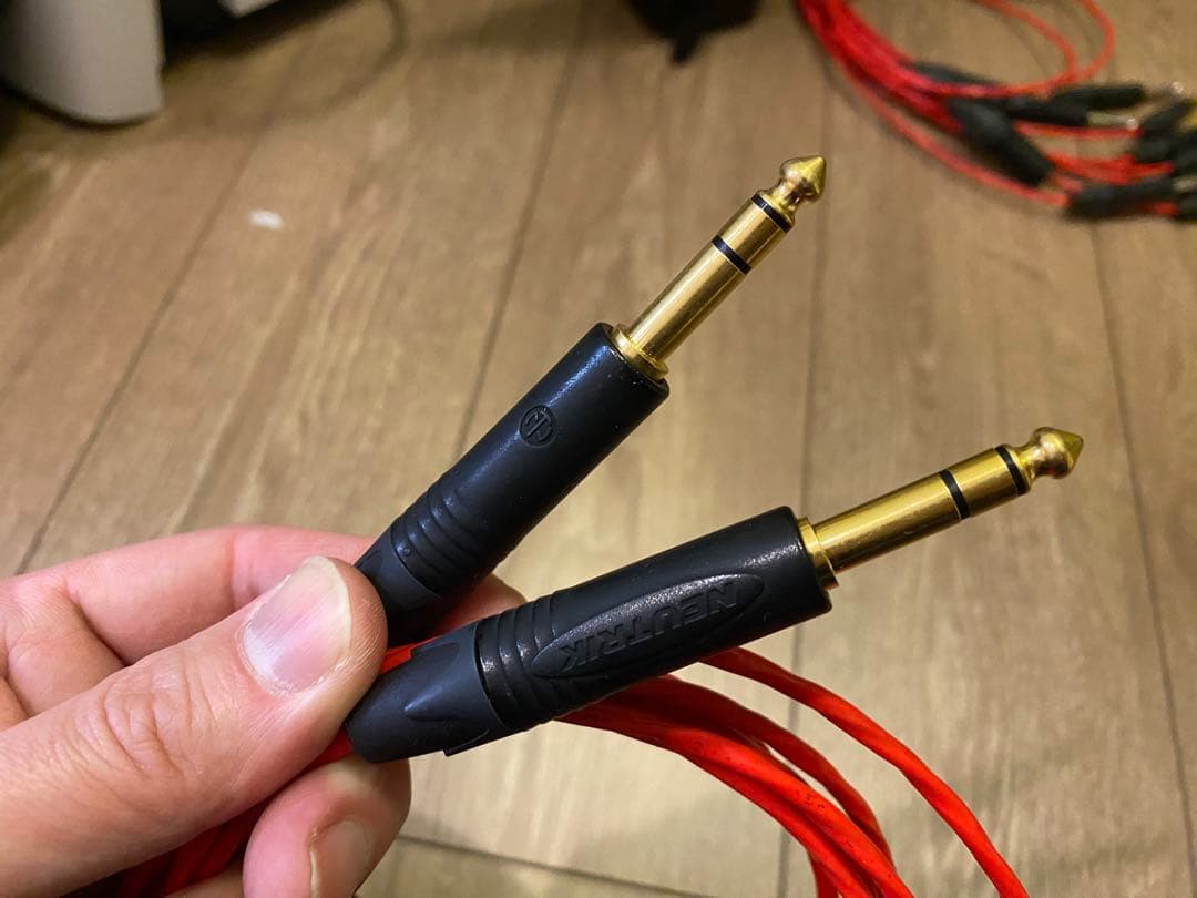 BELDEN 88760 1.3m 2本 NEUTRIK TRS PHONE