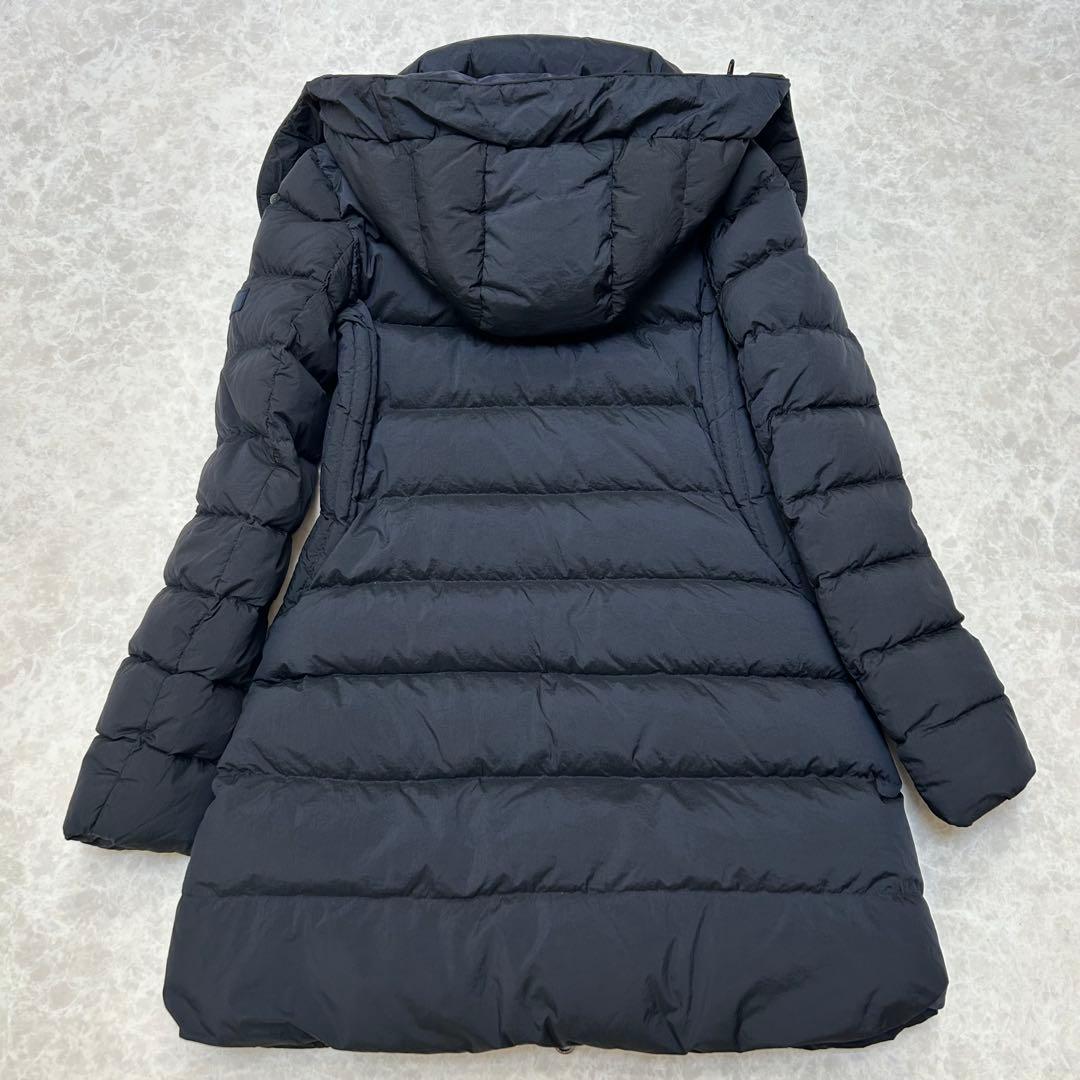 極美品 タトラス ポリテアマ POLITEAMA ダウンコート ネイビー 02