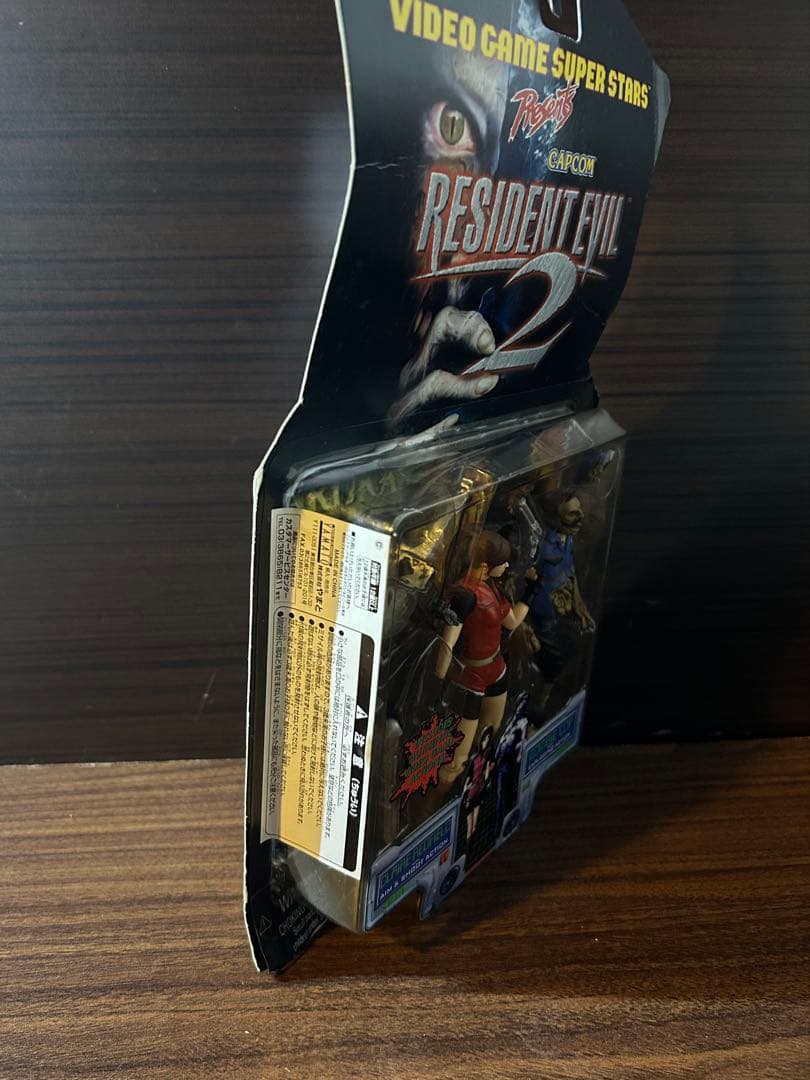 トイビズ バイオハザード2 クレア・レッドフィールド＆ゾンビコップ