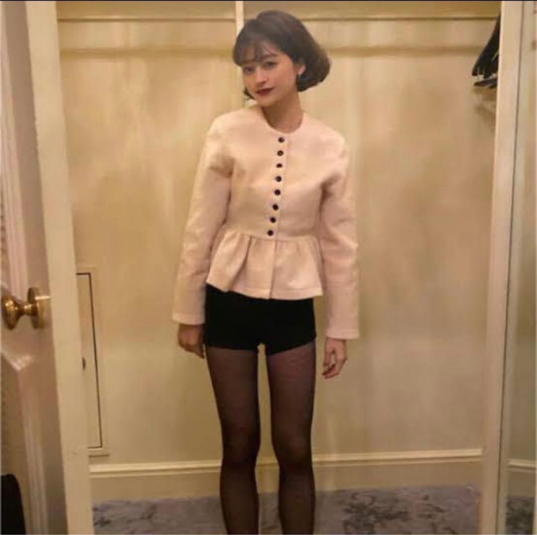 bibiy ペプラムカーディガン ホワイト - メルカリ