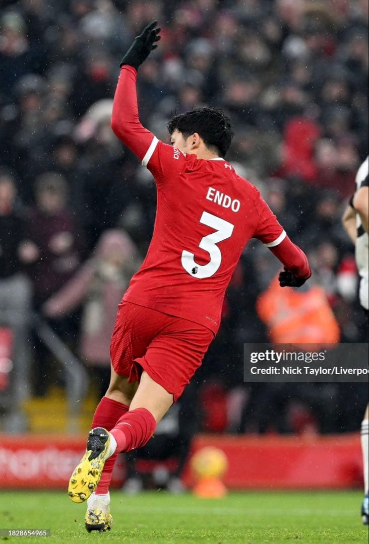 リバプール 23/24 ユニフォーム ホーム 正規品 オーセンティック 遠藤