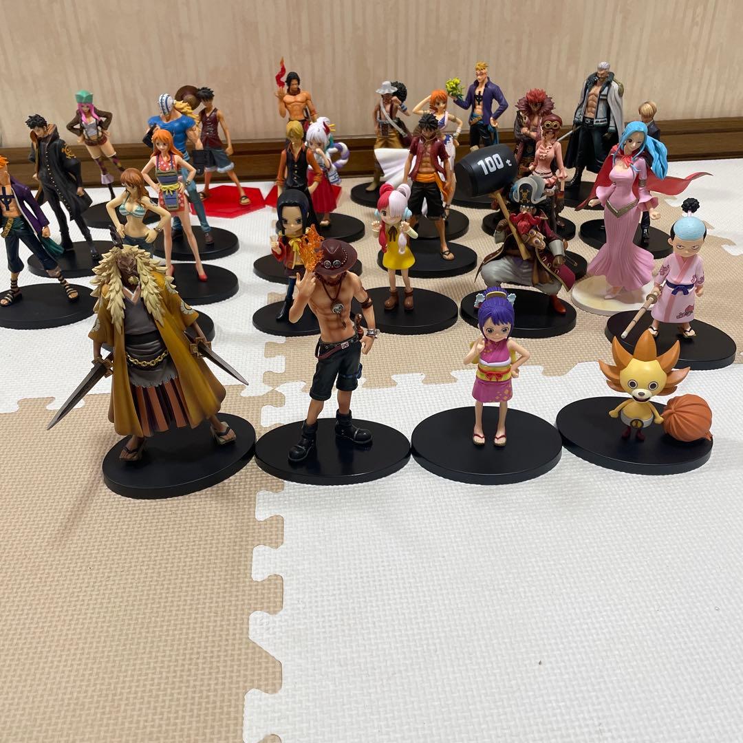 ワンピースフィギュア30個まとめ売り
