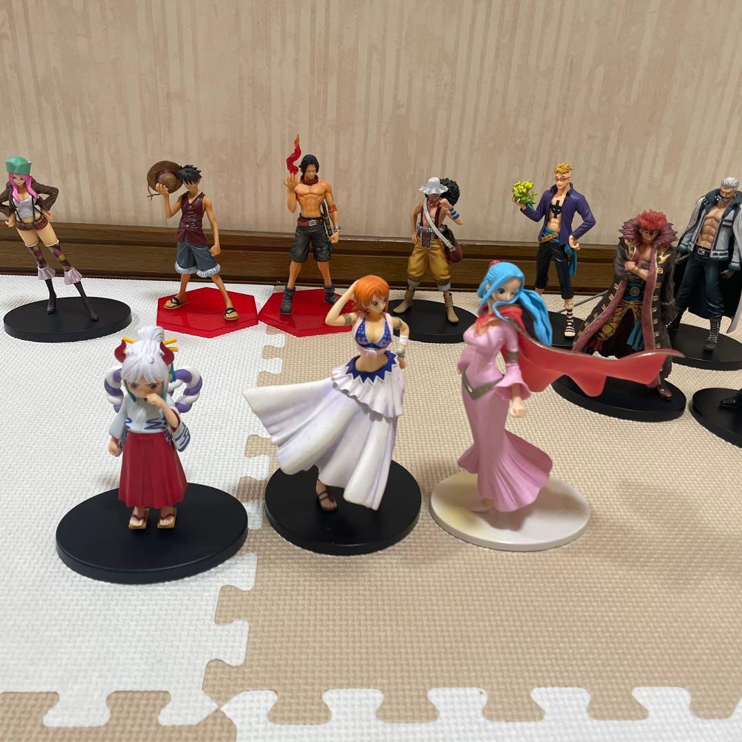 ワンピースフィギュア30個まとめ売り