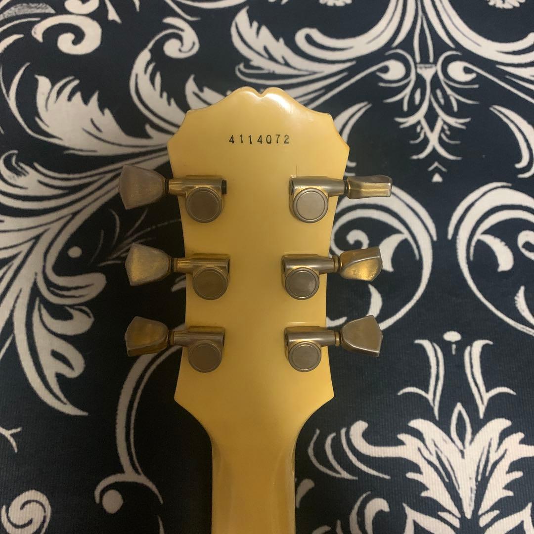 ジ*ー様 Epiphone レスポール 7桁シリアル日本製 クリーム色 - メルカリ