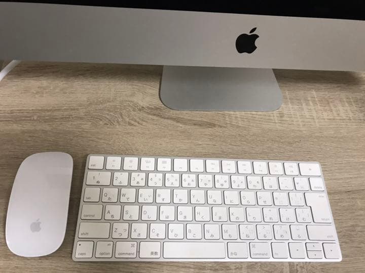 ディスプレイ・モニター本体 Apple iMac 21.5inch
