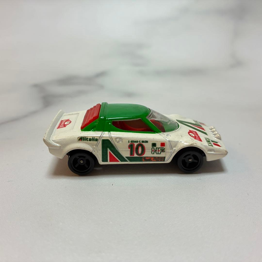 いすゞ エルフ FF マイパックとLANCIA STRATOS HFのセット