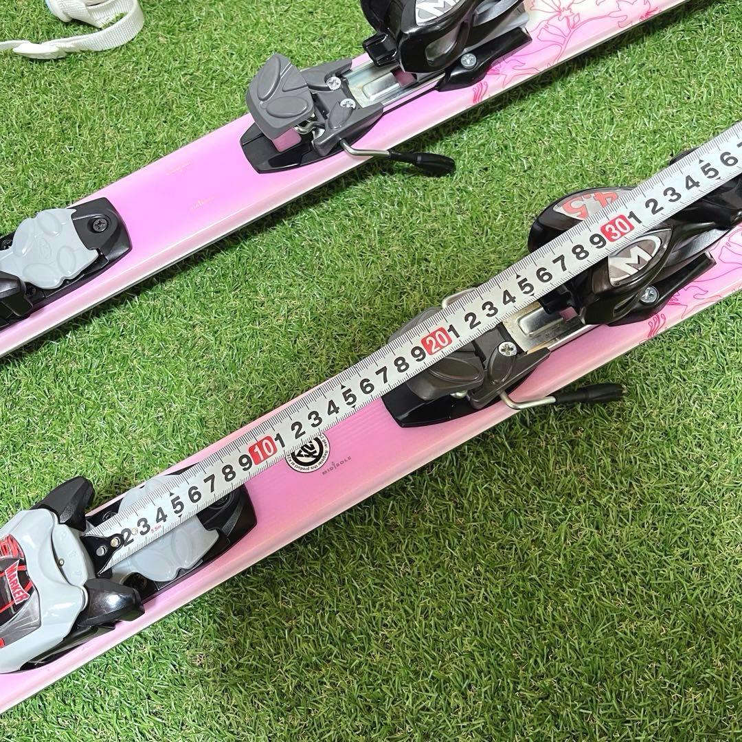 K2 かわいいピンク 女の子 ジュニアスキー板 134cm ストック棒付き