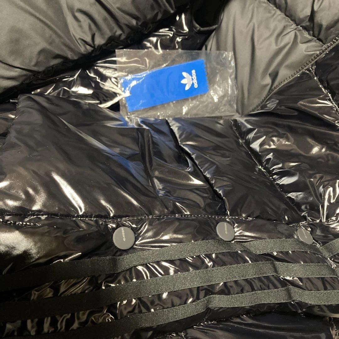 ひ*の様 超キラピカ光沢系アディダウンパーカー JKT ¥17999→現 - メルカリ