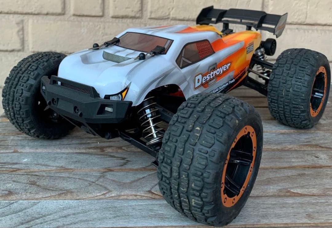 HBX haiboxing 16890 ブラシレス 激レア 希少 速いです。 - メルカリ