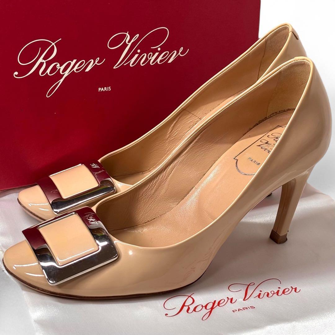 ロジェヴィヴィエ 37 24 エナメル パンプス バックル ベージュ - メルカリ