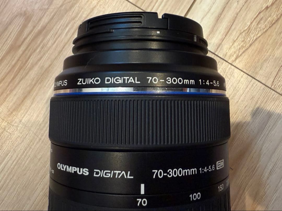 OLYMPUS超望遠ズームレンズ ZUIKO 70-300mm F4.0-5.6