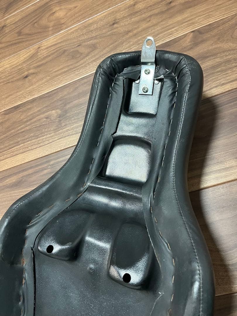 ハーレー 純正シート 1982～2003 スポーツスター XL リジスポ ハーレー