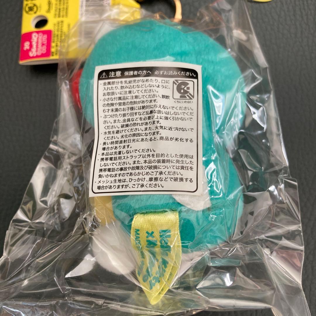【非売品:激レア】ハローキティ キーホルダー　ニコちゃん杏林堂コラボ
