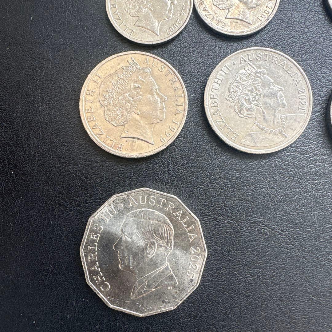 オーストラリアドル コイン 硬貨AUD 11.80 - メルカリ