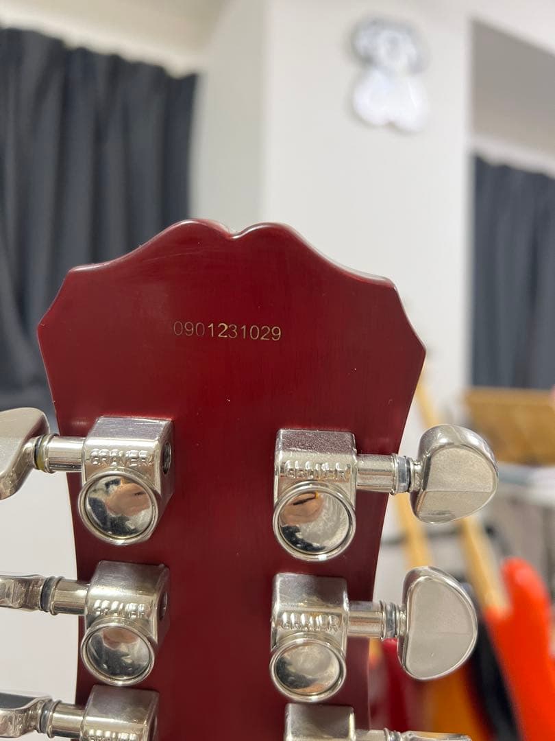 Epiphone Les Paul Standard +ハードケース+新品弦