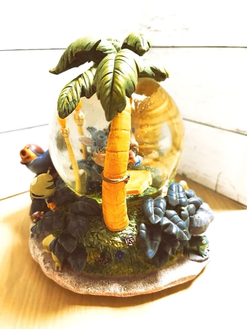 リロアンドスティッチ　スノーグローブ　スノードーム