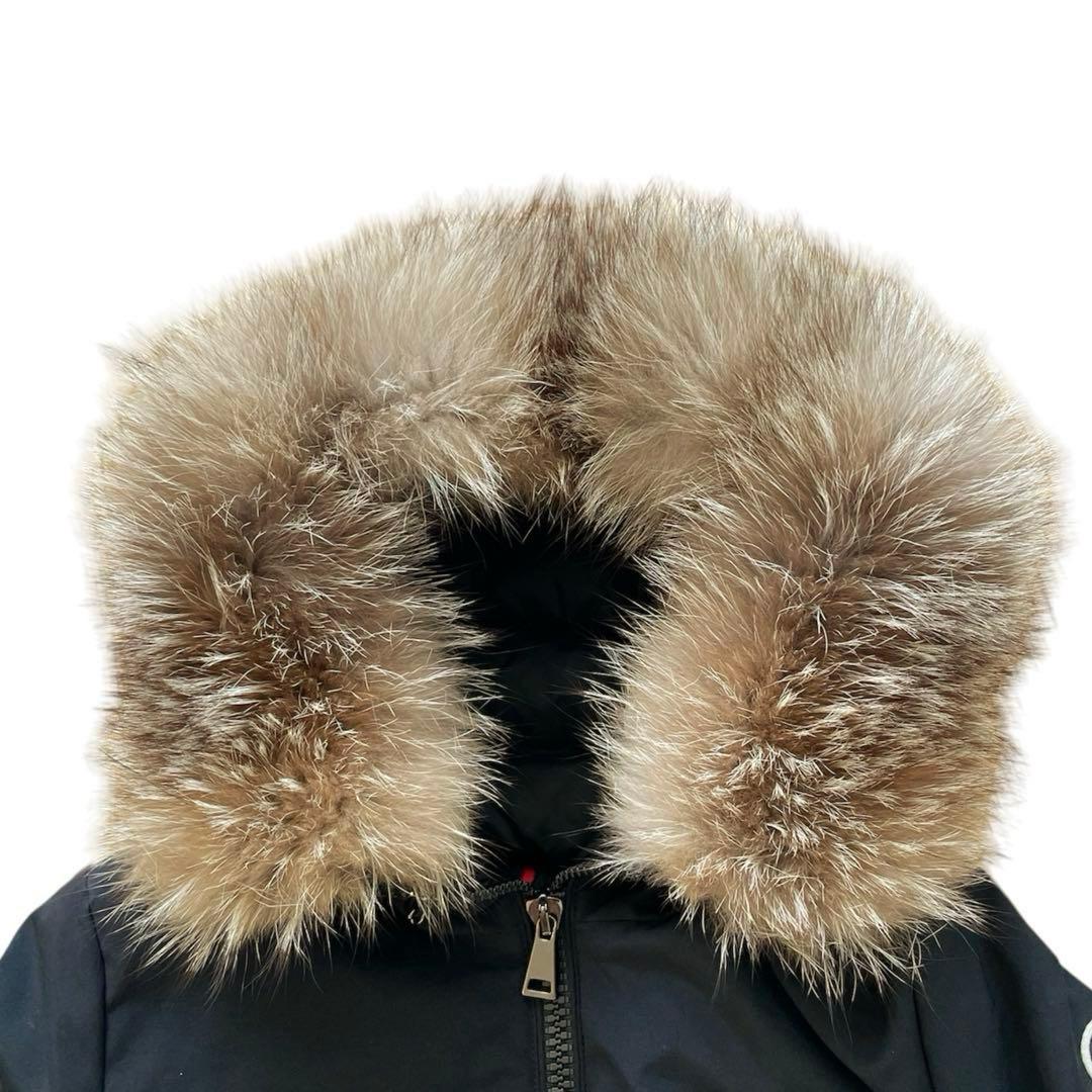 極美品】MONCLER BLAVET フォックスファーダウン ネイビー 00 - メルカリ