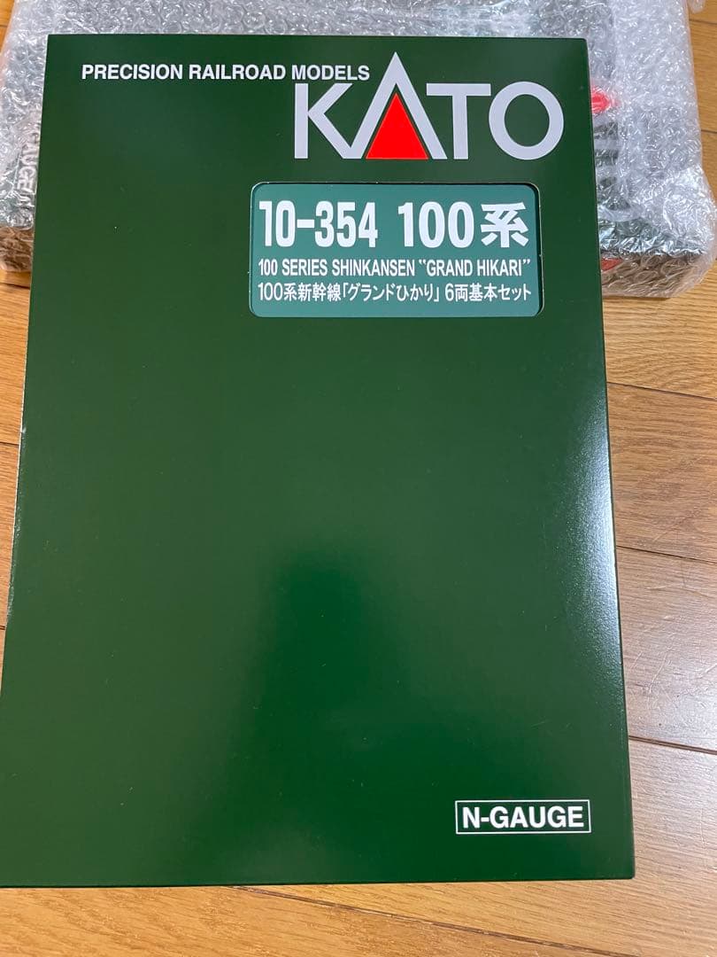 KATO 10-354 100系新幹線 グランドひかり 6両基本セット 再生産】(N) 10-354 100系新幹線「グランドひかり」 6両基本セット