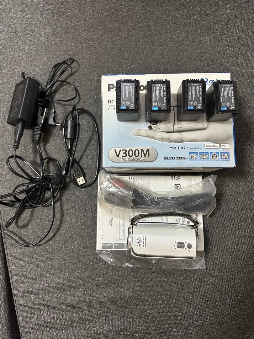 Panasonic HC-V300M ビデオカメラ 本体 概要 デジタルハイビジョンビデオカメラ HC-V300M | デジタルビデオ