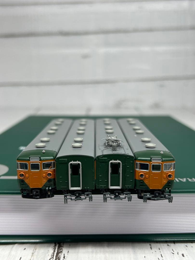 KATO 10-895 111系 0番台 湖南色4両附属編成セット（ケース別物）