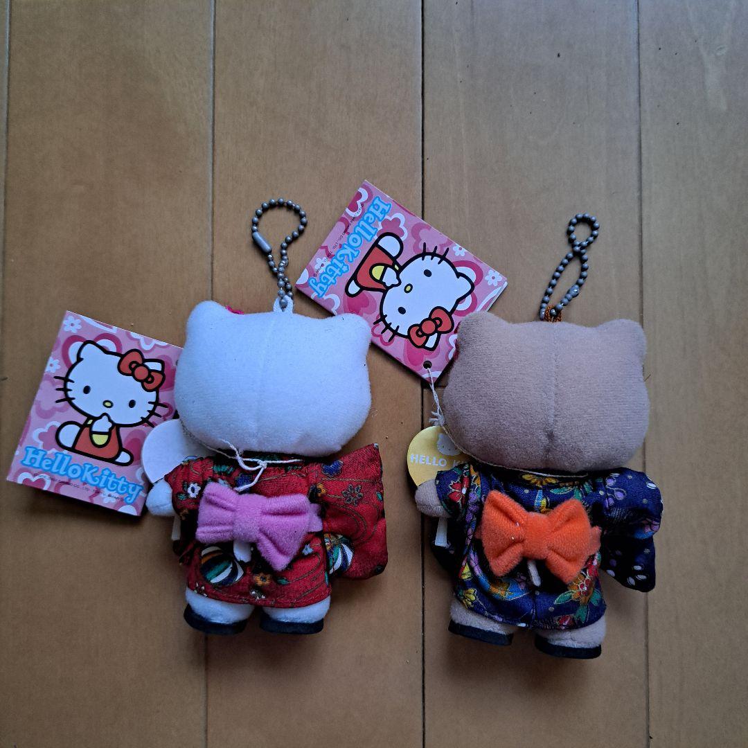 R*0様 2003年　日焼けキティ　白キティ　ハイビスカス　浴衣　ぬいぐるみマス