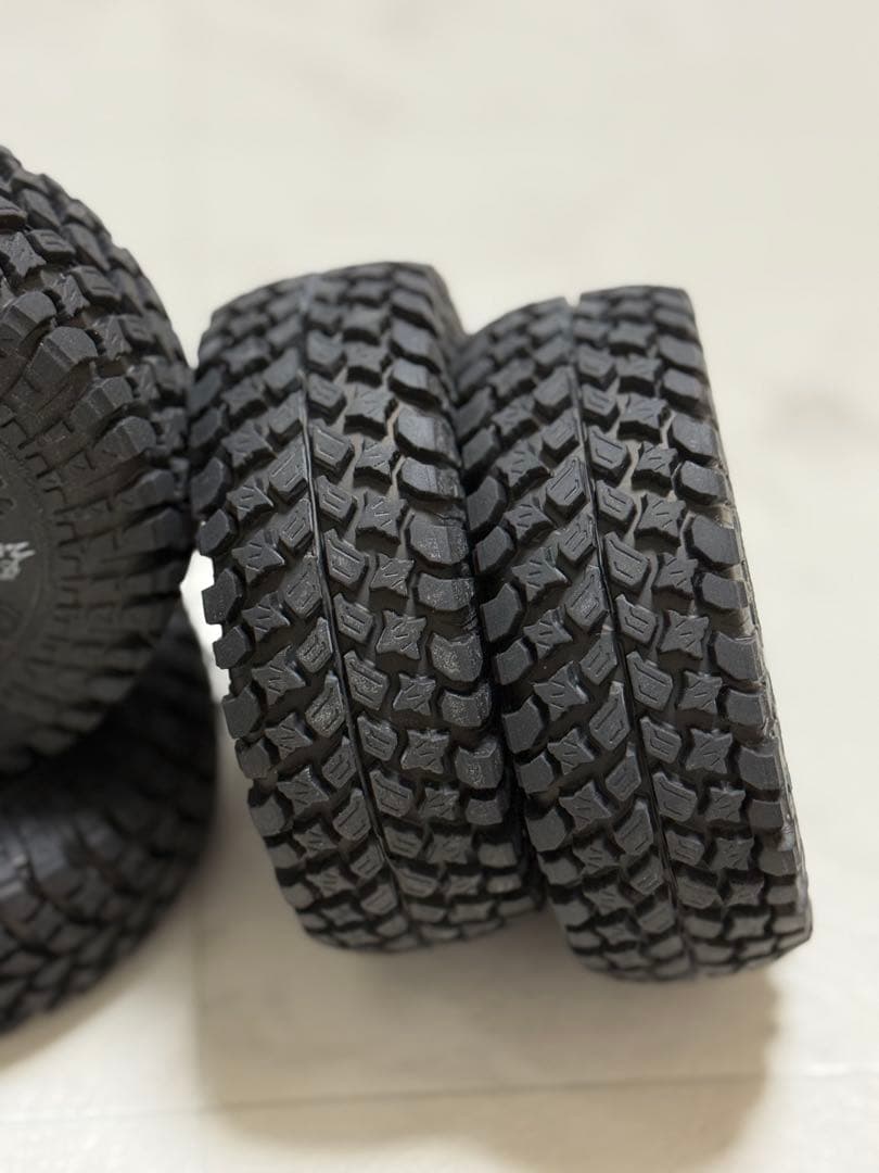 1/10 PitBull Growler 1.9 クローラー Vanquish