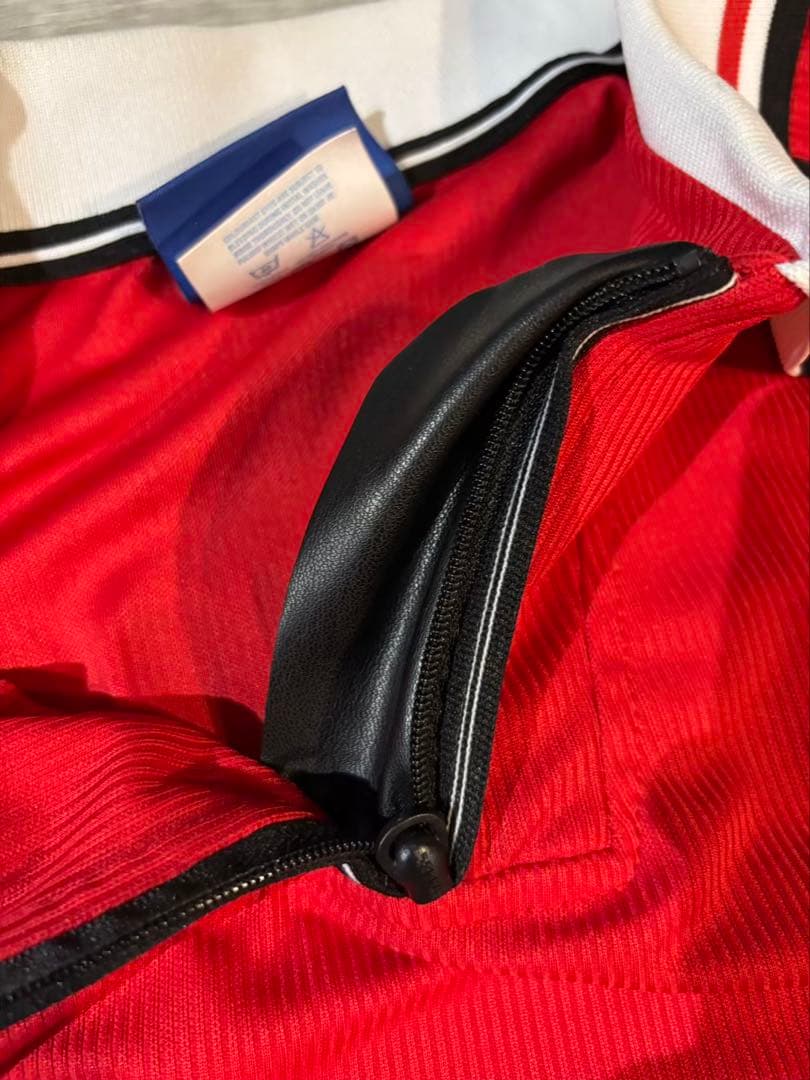 マンチェスターユナイテッド #7 ベッカムユニフォーム 襟付き アンブロ