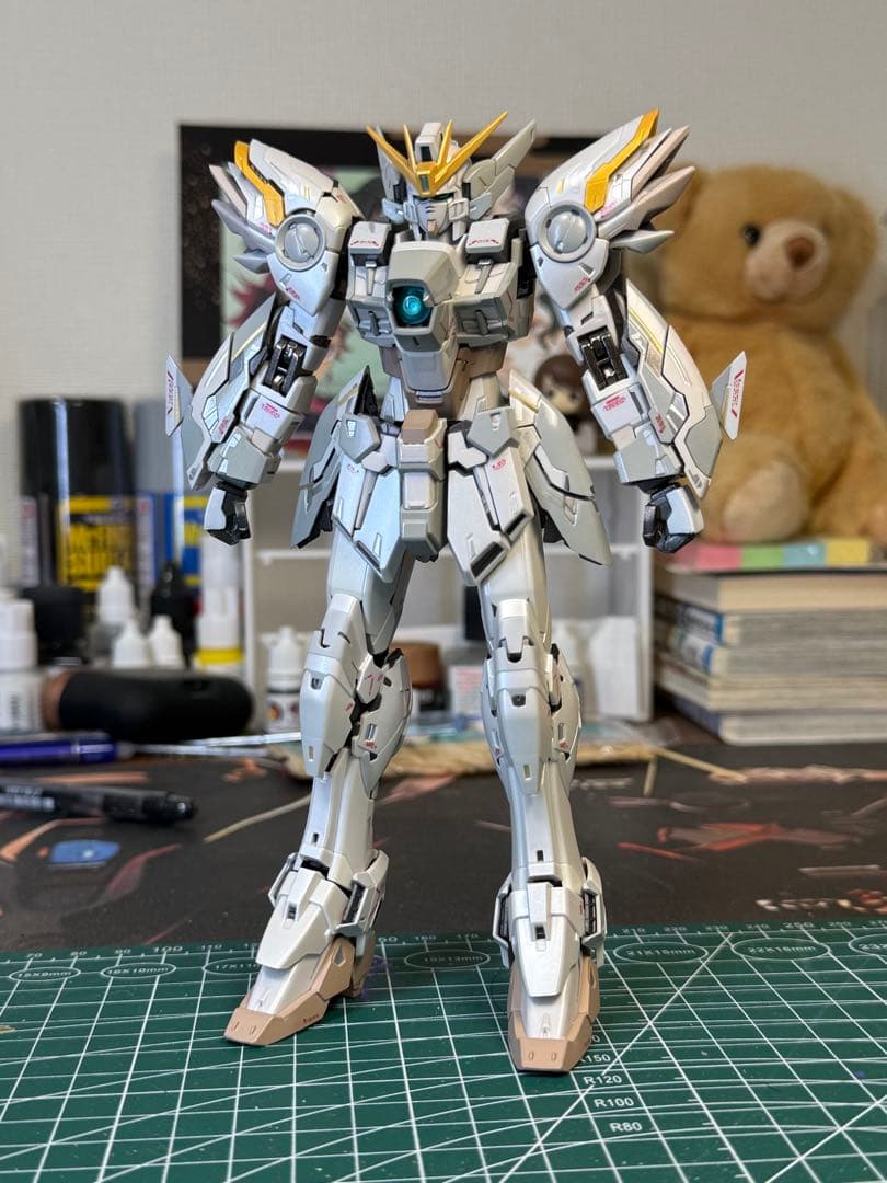 海外製品 / ウイングガンダムスノーホワイトプレリュード #1021