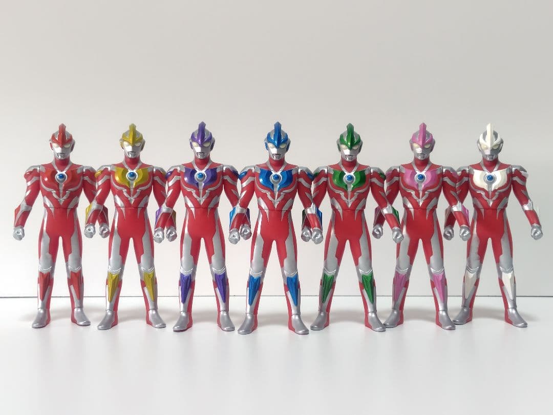 ウルトラマンギンガ セブンカラーズコレクション スパークドールズ