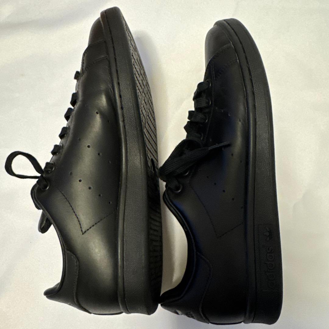【美品】アディダス スタンスミス ブラック 27.5cm（US 9.5）