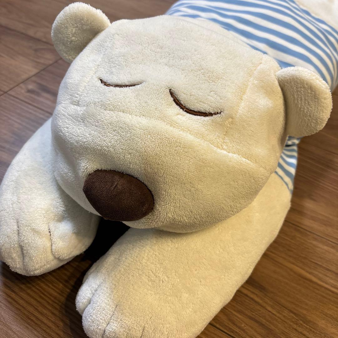 ニトリ しろくま抱き枕 ぬいぐるみ - メルカリ