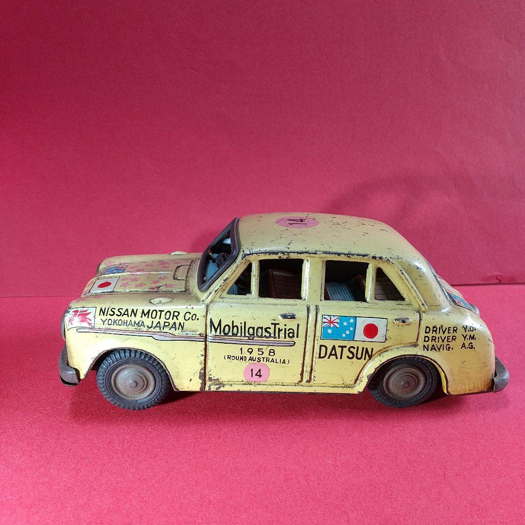 【昭和レトロ】BCバンダイ 豪州ラリー ダットサン 富士号 & 桜号 211