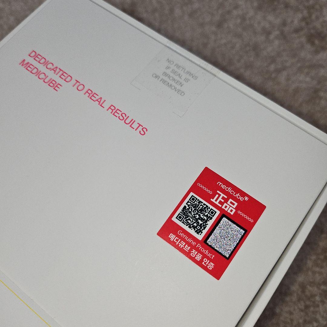 新品 入手困難 medicube ブースタープロ 美顔器 エンジェル