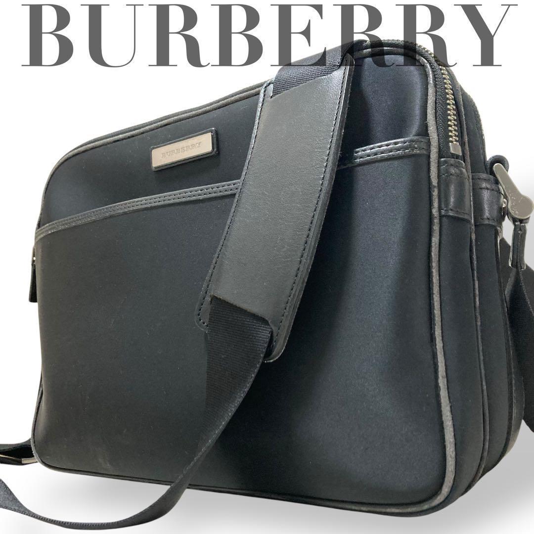 【良品】バーバリー　メッセンジャーバッグ　ショルダー　黒　ノバチェック　ナイロン BURBERRY（バーバリー） ノバチェック ショルダーバッグ ナイロン 黒