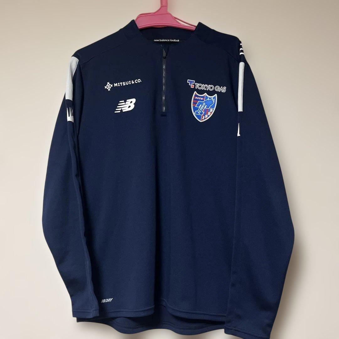 【美品】New balance FC東京 2023 トラックジャケット New Balance FC東京 2023 ウインドジャケット(ネイビー) AMJ35224 NV