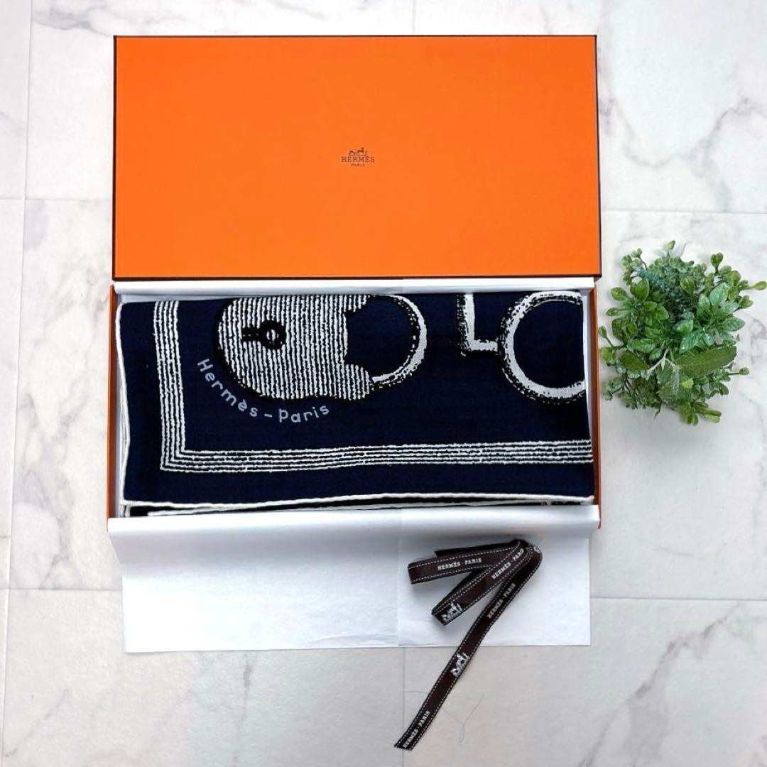 新品未使用】カレジェアン カレ140 鞍職人の詩的な目録 カシミア