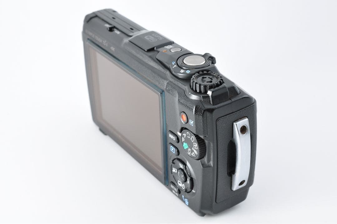 オリンパス　OLYMPUS Tough TG-5 《 元箱付き 》