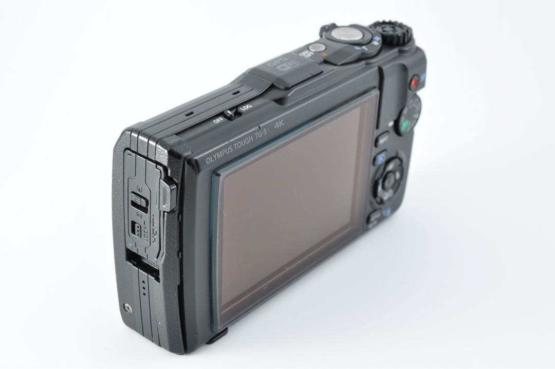 オリンパス　OLYMPUS Tough TG-5 《 元箱付き 》
