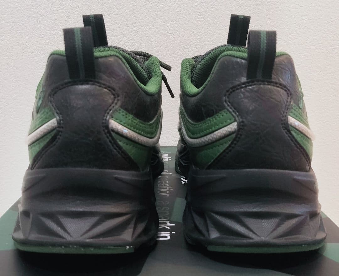 靴 ASICS PROTOBLAST-CMLVIII OTTO 958 28.5cm