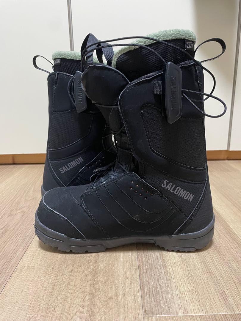 SALOMON スノーボードブーツ 黒　レディース　22.5cm
