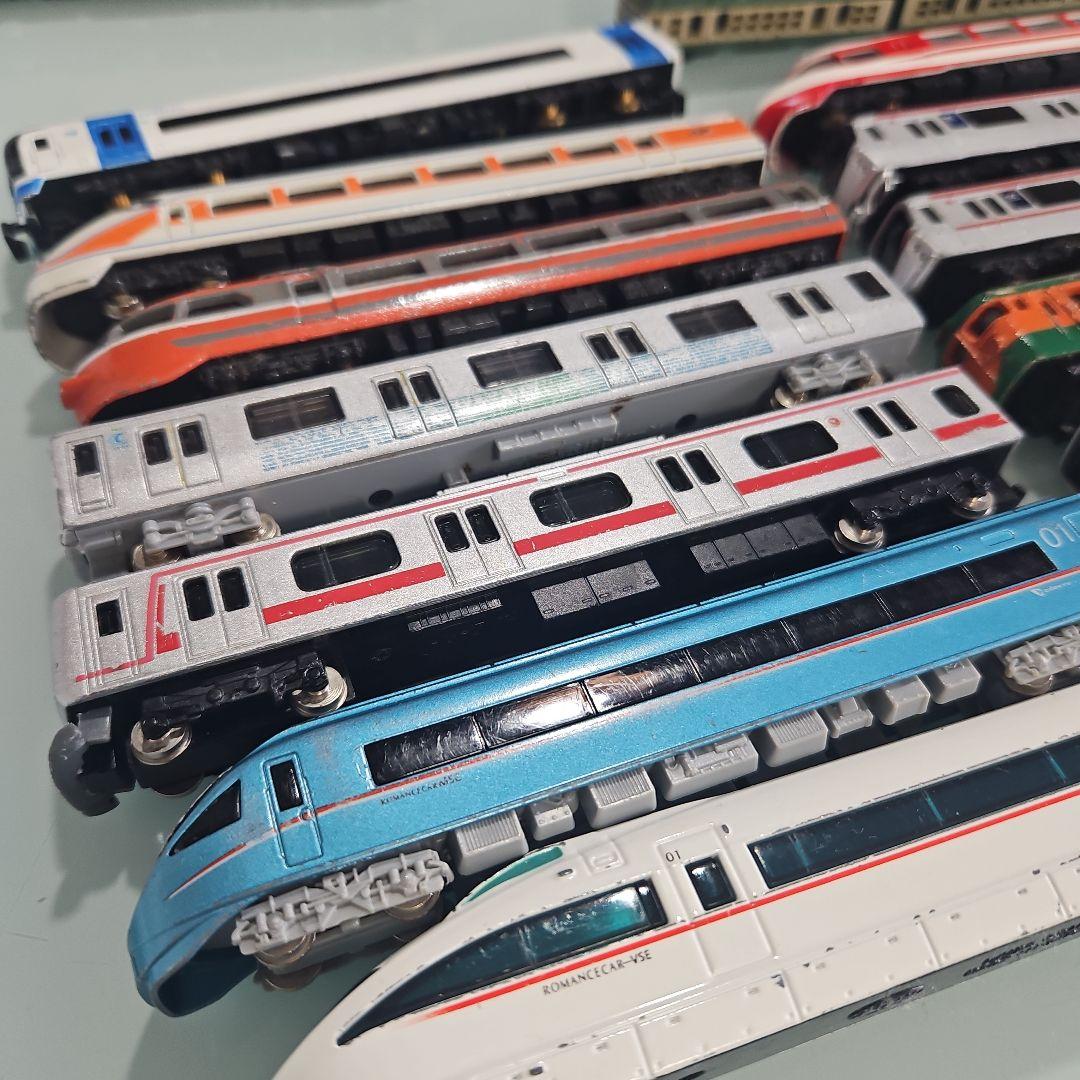トレーン Nゲージ 車両 ５６台 ケース 連結器 おまけ　まとめ売り