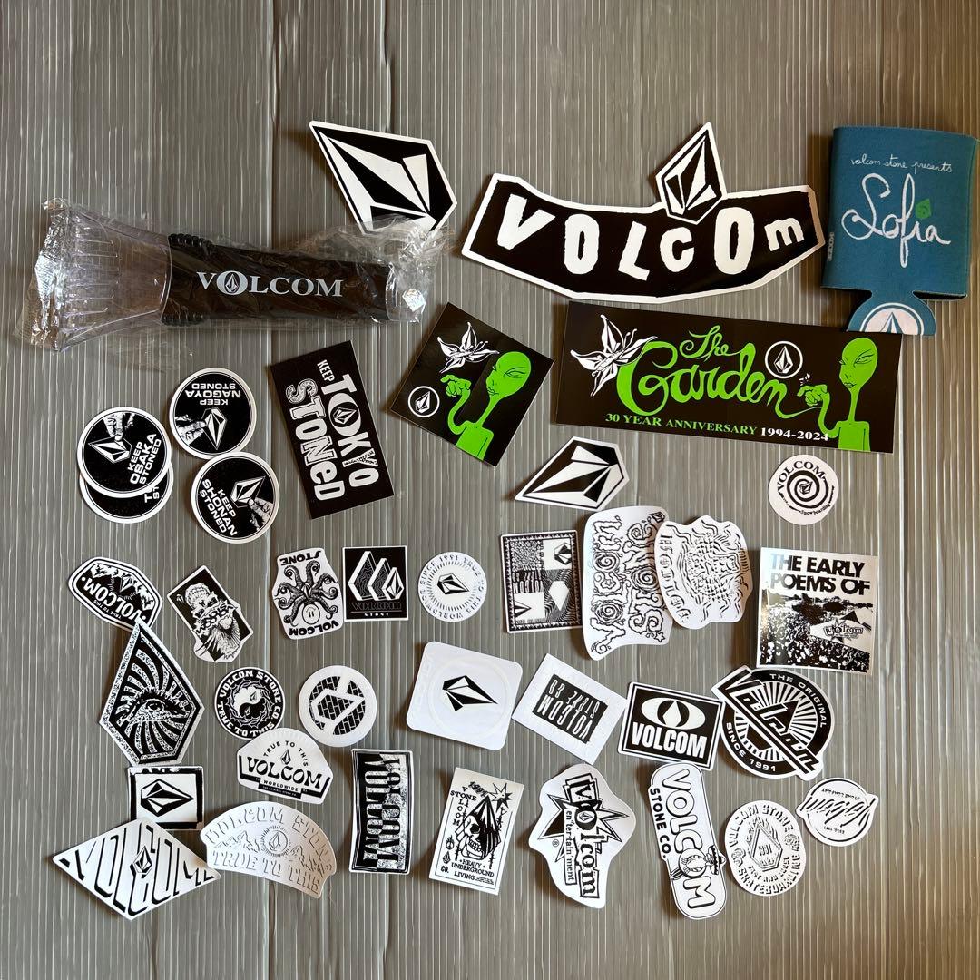 激レア新品】VOLCOM x CAPITA ボルコム スノーボード スノボ - メルカリ