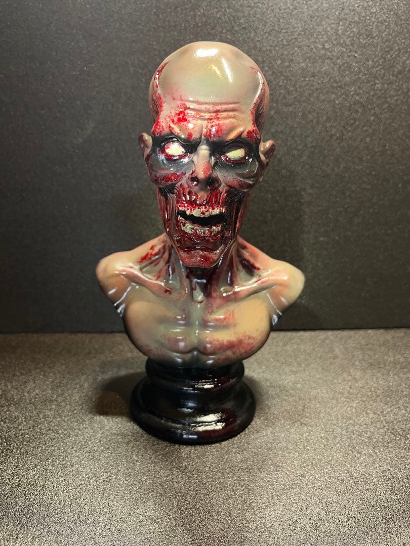 ゾンビ bust フィギュア