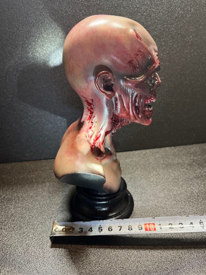 ゾンビ bust フィギュア