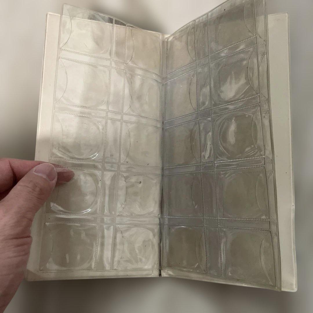 ポケモンメダルフォルダー