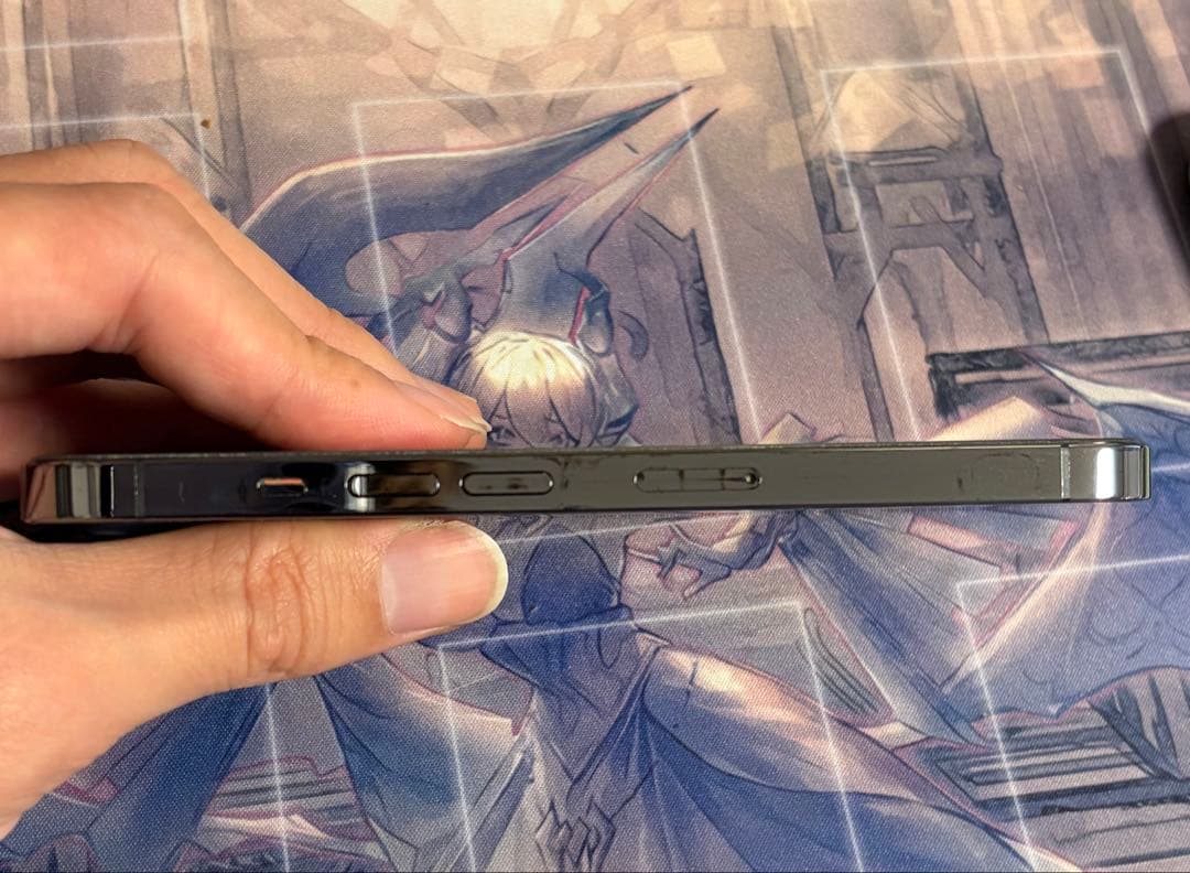 iPhone 13 Pro 256GB 黒 SIMフリー バッテリー90%